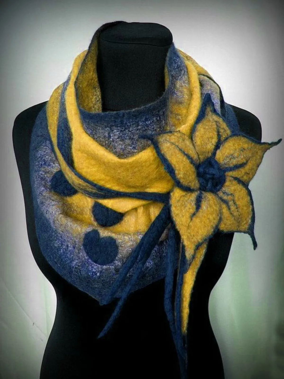 2022 Winter Women Holiday Polyester Scarf