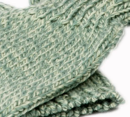 Aran Supersoft Merino Fingerless Gloves