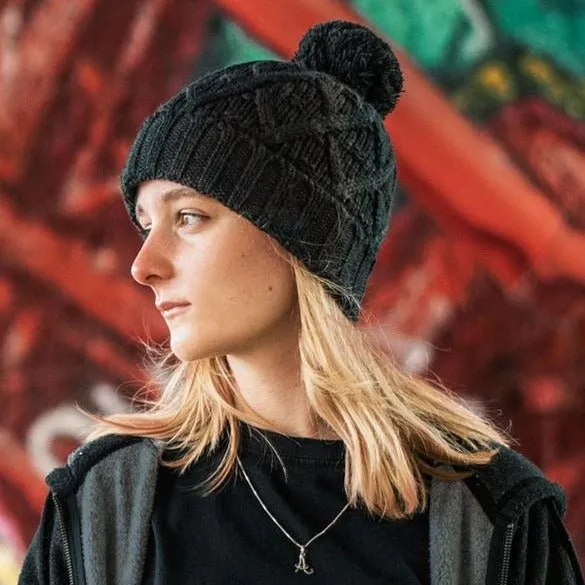 Black Fleece-Lined Pom Beanie - Final Sale