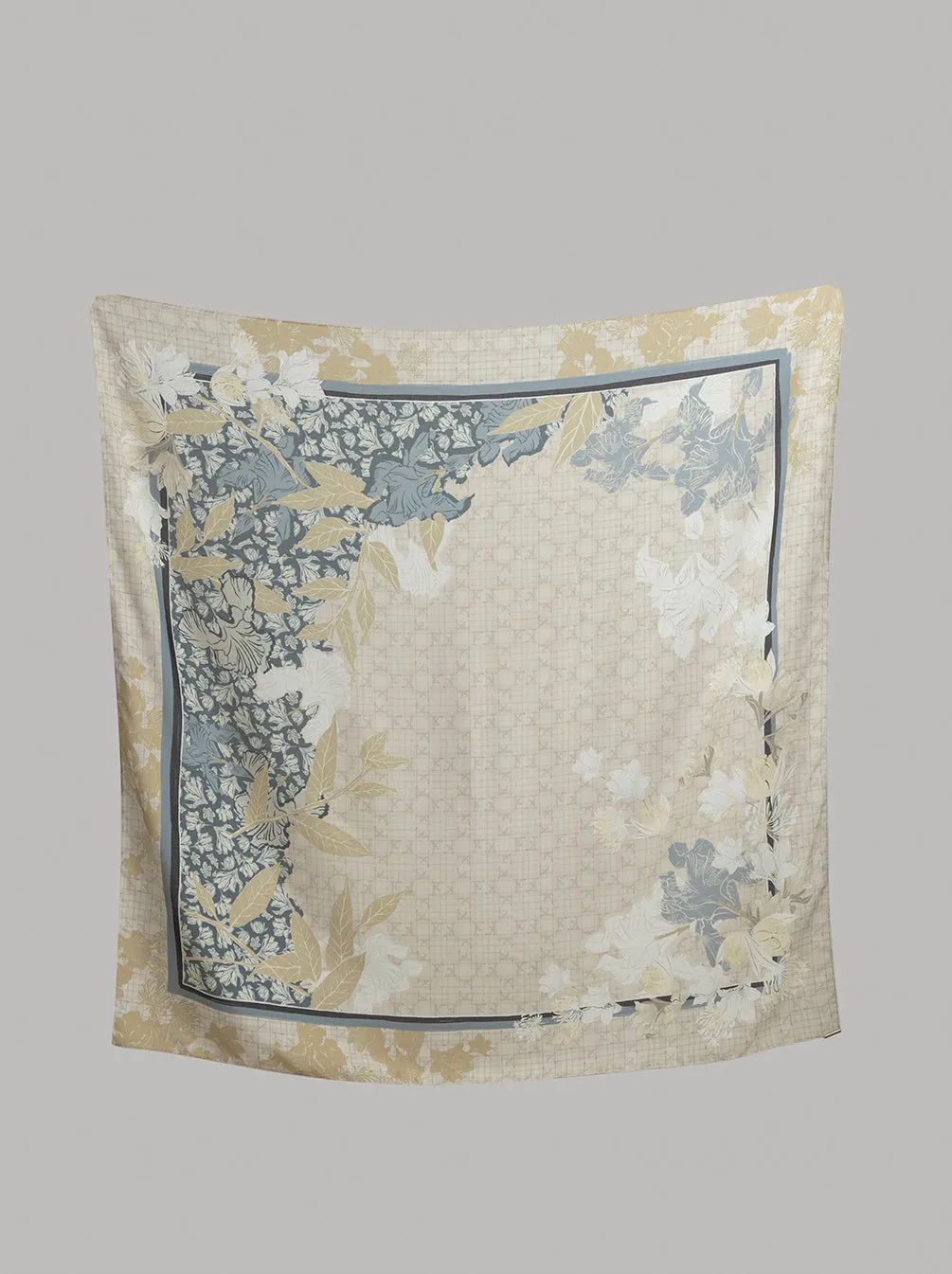 MINERVA SCARF ALMOND