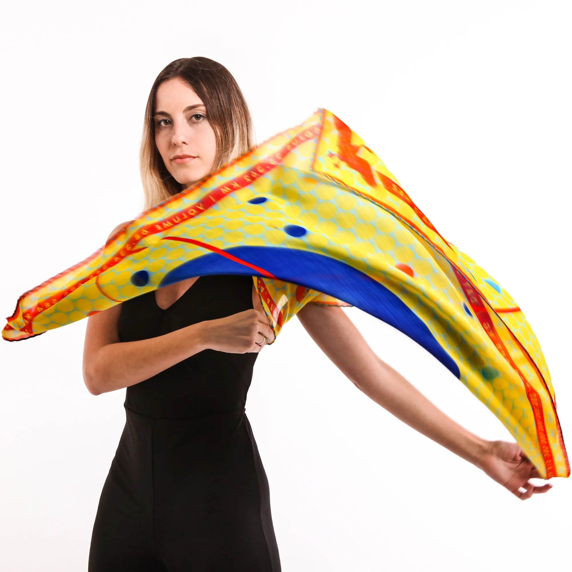 Uranus, Scarf