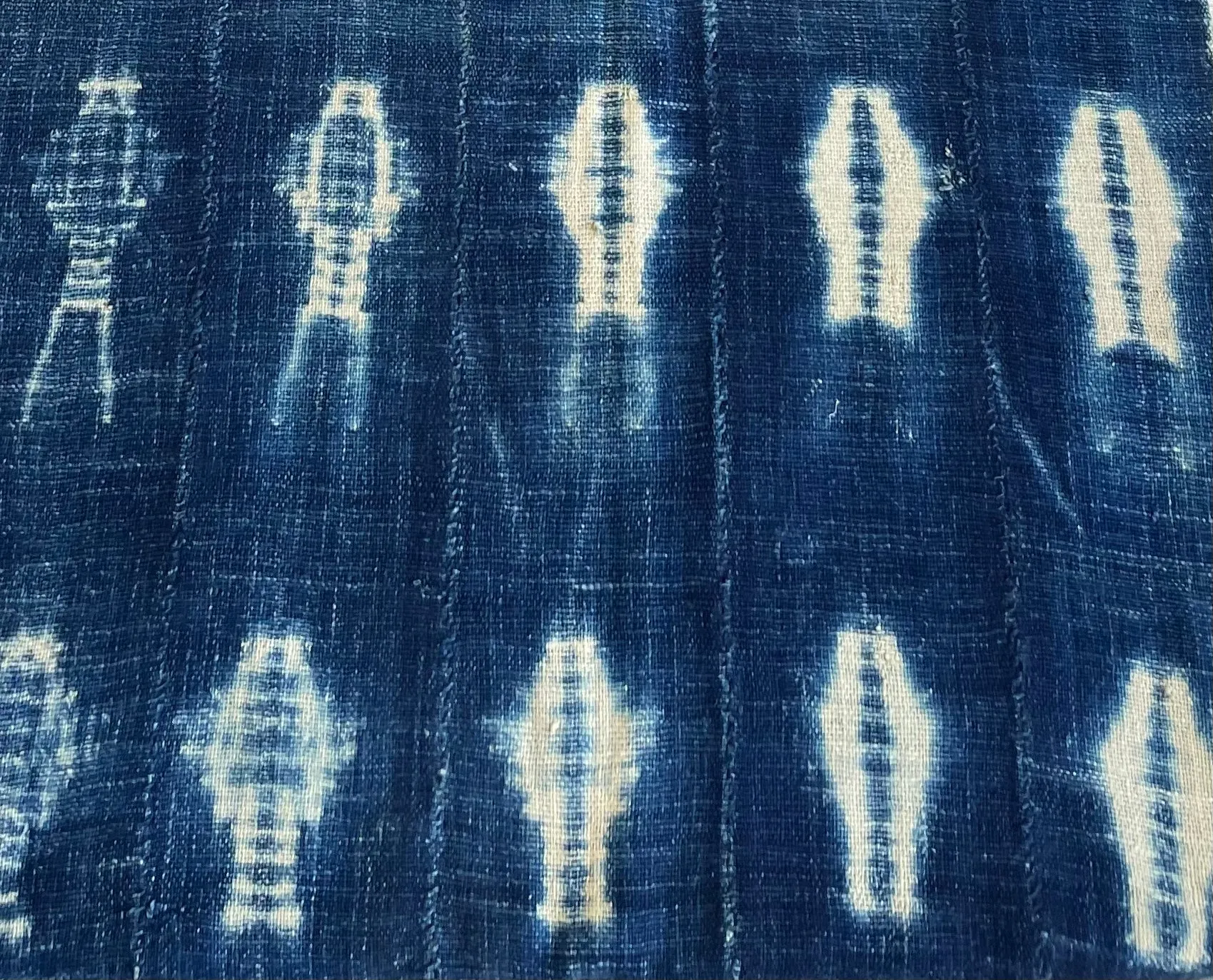 Vintage African Indigo Fabric, Tie Dyed Blue, Vintage Cotton Textile Scarf