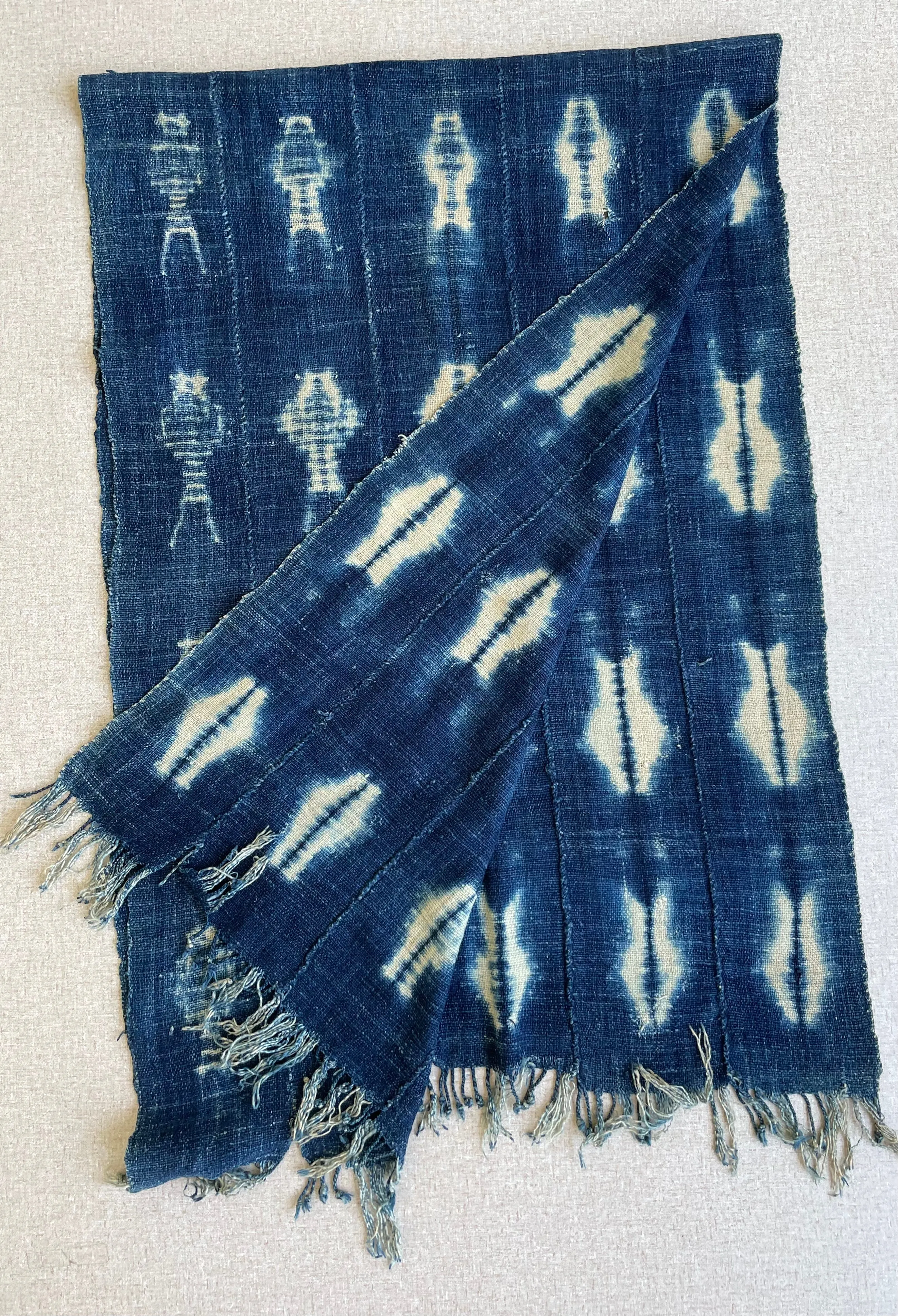 Vintage African Indigo Fabric, Tie Dyed Blue, Vintage Cotton Textile Scarf